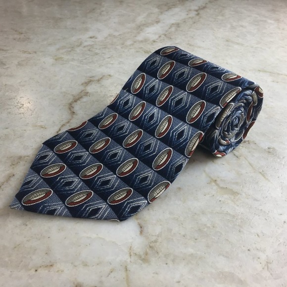 JoS. A. Bank CORPORATE COLLECTION Silk Tie - Picture 11 of 12